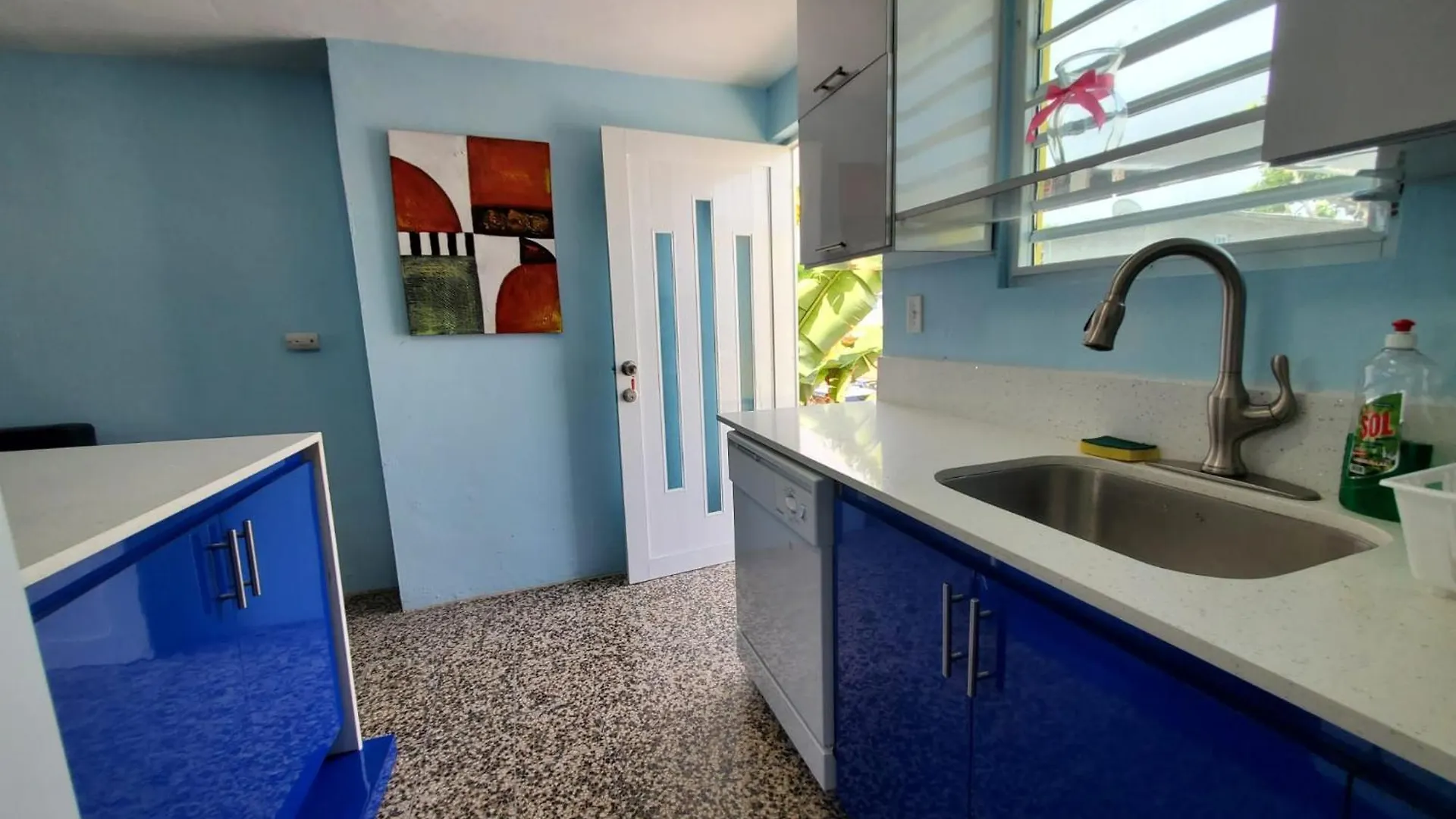 Large Space Close To Ferry With Ocean View, Unit 6 Catano 公寓