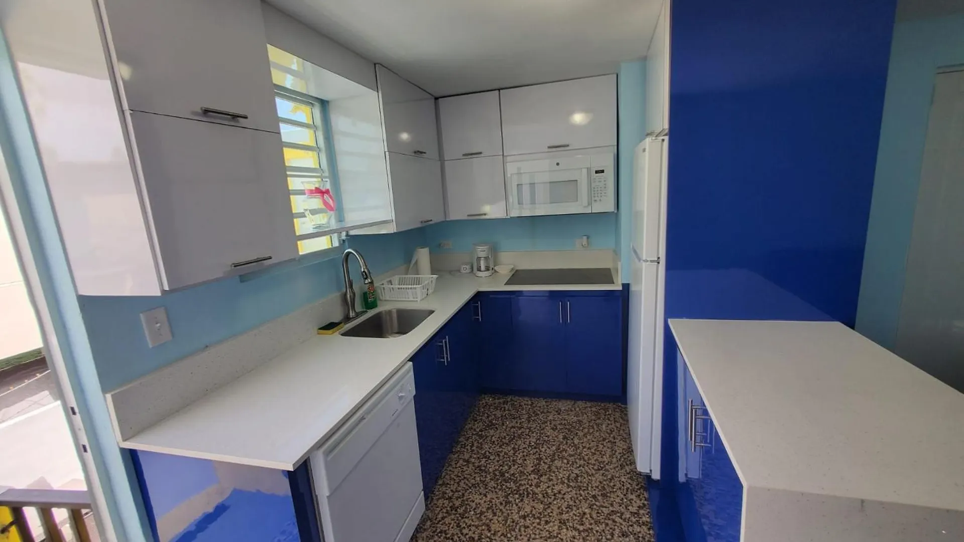 Large Space Close To Ferry With Ocean View, Unit 6 Catano 0*,  波多黎各