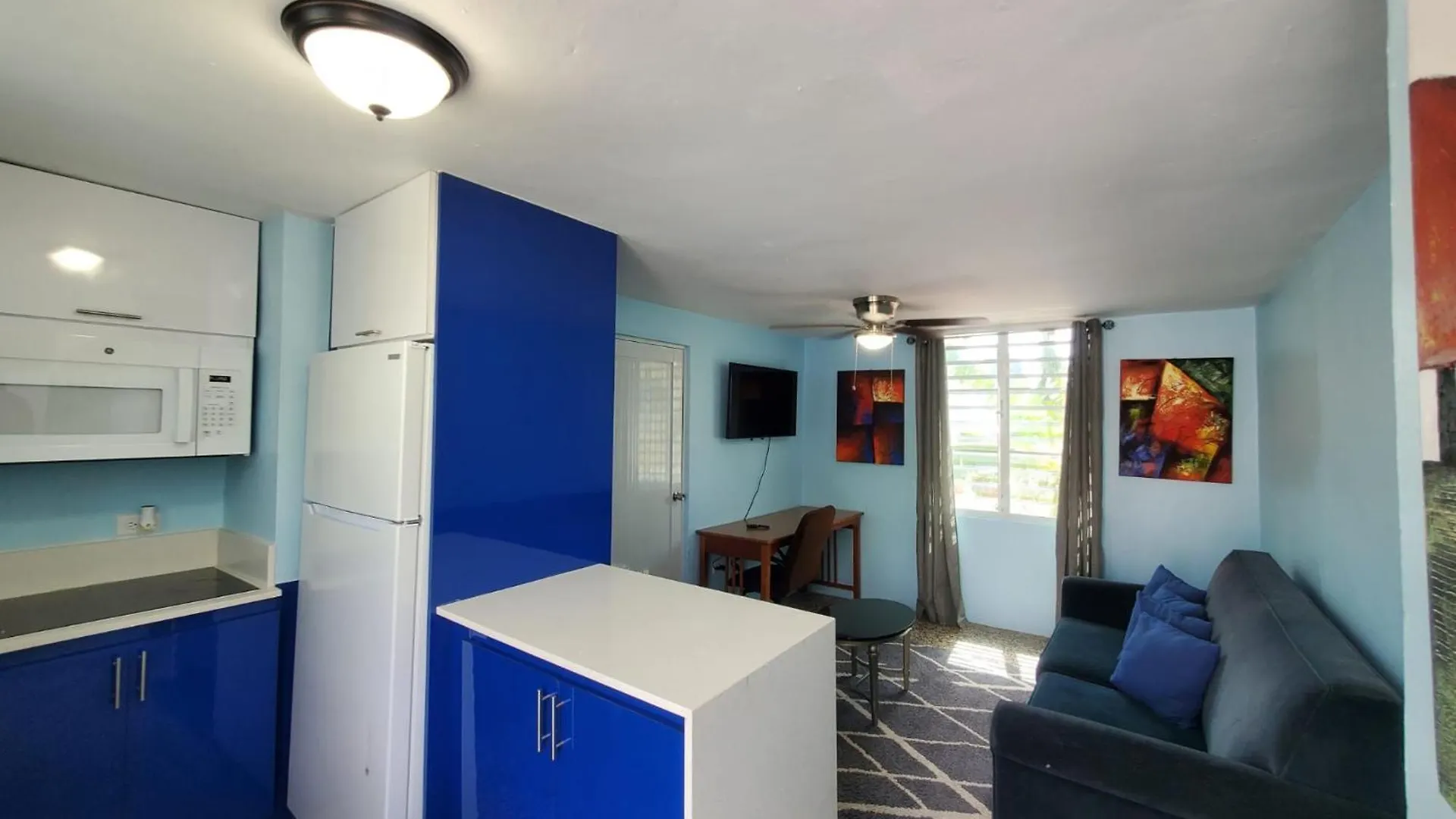 Apartment Large Space Close To Ferry With Ocean View, Unit 6 Catano